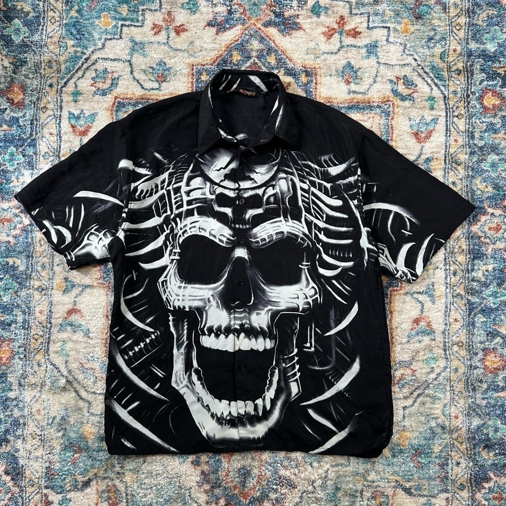Vintage Mecca Y2K Skull All Over Print Button-up Shirt Large